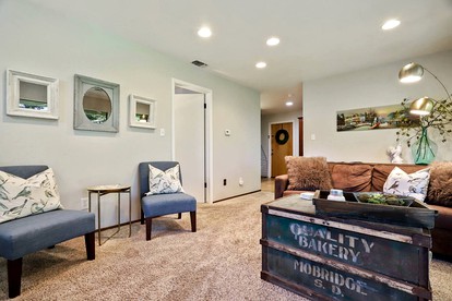 Inspiring Cottage Rental for a Vacation in California Wine Country - Lockeford, California - glamping.directory