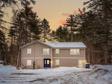 Cozy Vacation Rental near Pleasant Mountain in Bridgton, Maine - glamping.directory