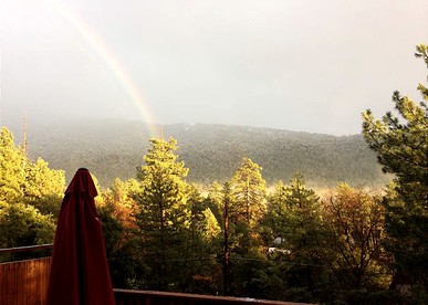 Cabin Rental for Groups in the Mountains of San Jacinto, California - Idyllwild, California - glamping.directory
