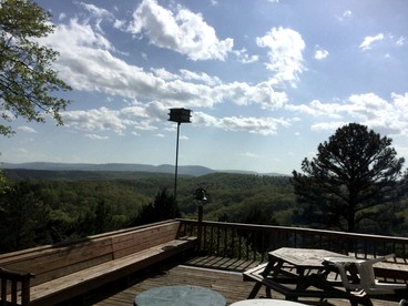 Secluded Cabin Rental near the Spectacular Ozarks of Arkansas - St. Joe, Arkansas - glamping.directory
