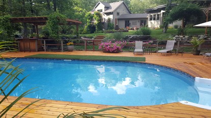 Romantic Chalet Rental with Saline Pool in Woodstock, New York - Woodstock, New York - glamping.directory