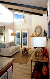 The Boathouse Cottage, Waterfront Morro Bay, CA - Morro Bay, California - glamping.directory