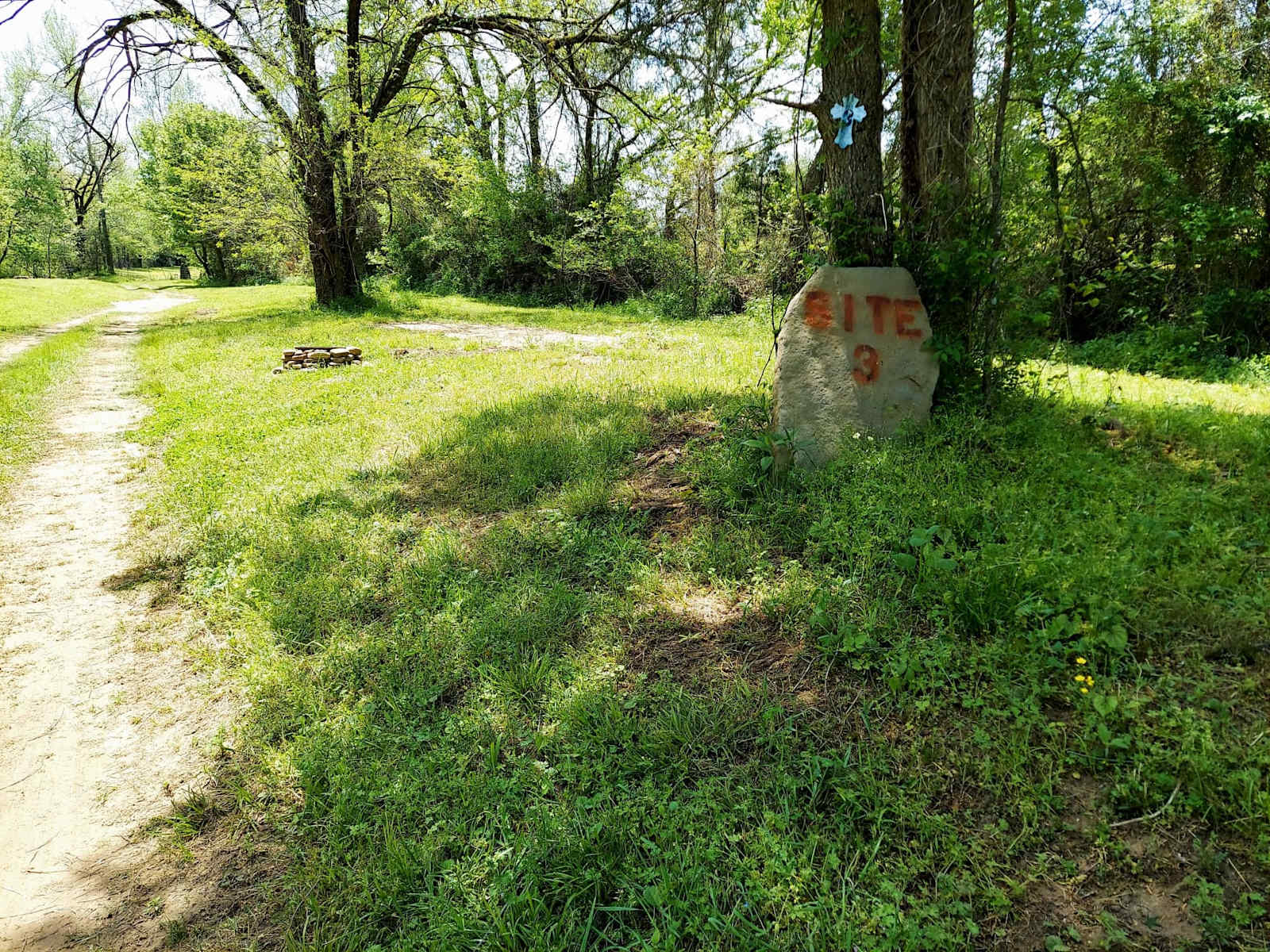 Valley of Peace Campground - Mt Judea, Arkansas - glamping.directory