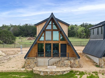 Family-Friendly A-frame with Outdoor Camp Fire in Texas - glamping.directory