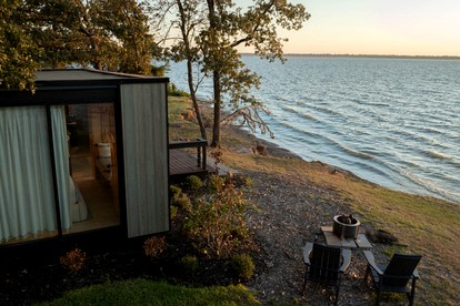 Stunning Tiny House by Lake Tawakoni for a Peaceful Glamping Getaway near Quinlan, Texas - Quinlan, Texas - glamping.directory