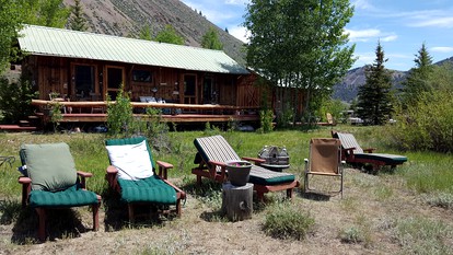 Rustic Cabin Rental with River Views for Group Getaway near Sun Valley, Idaho - Ketchum, Idaho - glamping.directory