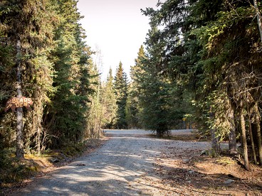 Rustic Log Cabin on the Banks of Kenai Lake, Alaska - Cooper Landing, Alaska - glamping.directory