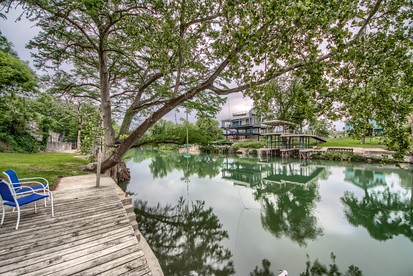 Guadalupe River Glamping Stay in New Braunfels, Texas - glamping.directory