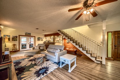 Guadalupe River Glamping Stay in New Braunfels, Texas - New Braunfels, Texas - glamping.directory