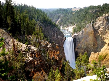 Luxury Safari Tent with Private Bathroom in Swan Valley, Idaho near Palisades Lake - Irwin, Idaho - glamping.directory