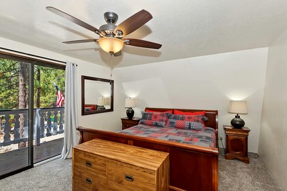 Tranquil Cabin with Barbecue and Beautiful Outdoor Living Space in Big Bear Lake, California - Big Bear, California - glamping.directory