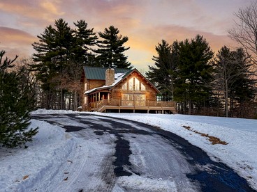 Cozy Log Cabin Retreat with Mountain Views in Bridgton, Maine - glamping.directory