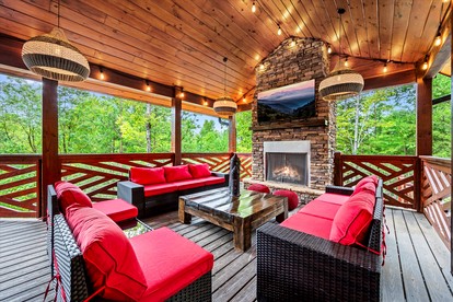 Breathtaking Mountain Cabin with Indoor Pool, Game Space and Theater Room in TN - Gatlinburg, Tennessee - glamping.directory