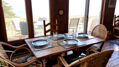 Cozy Cabin with Ocean Views near Chesapeake Beach, Maryland - Port Republic, Maryland - glamping.directory