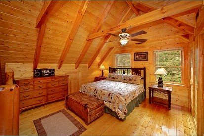 Cozy Gatlinburg Cabin Getaway Perfect for a Vacation in Tennessee - Gatlinburg, Tennessee - glamping.directory