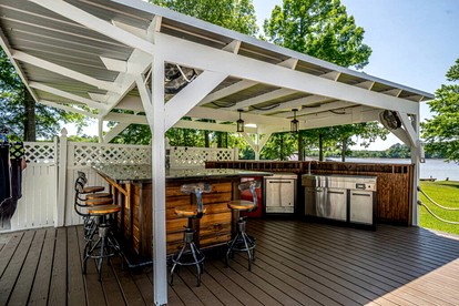 Ultimate Lakefront Cabin with Outdoor Pool in Georgia - Eatonton, Georgia - glamping.directory