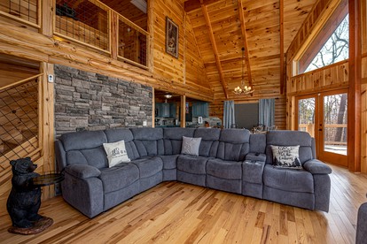 Panoramic Perfection: Luxurious Cabin with Unobstructed Views of Great Smoky Peaks! - Sevierville, Tennessee - glamping.directory