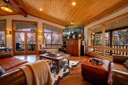 Spacious Retreat with Stone Fireplace & Pond Views in Banner, Wyoming - Banner, Wyoming - glamping.directory