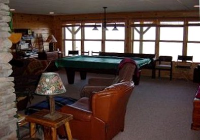 Secluded Log Cabin Rental with Views of Mount Mitchell in North Carolina - Lake Lure, North Carolina - glamping.directory