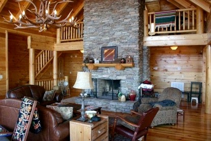 Secluded Log Cabin Rental with Views of Mount Mitchell in North Carolina - Lake Lure, North Carolina - glamping.directory