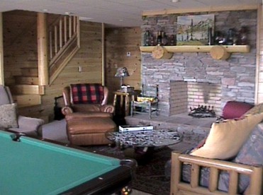 Secluded Log Cabin Rental with Views of Mount Mitchell in North Carolina - Lake Lure, North Carolina - glamping.directory