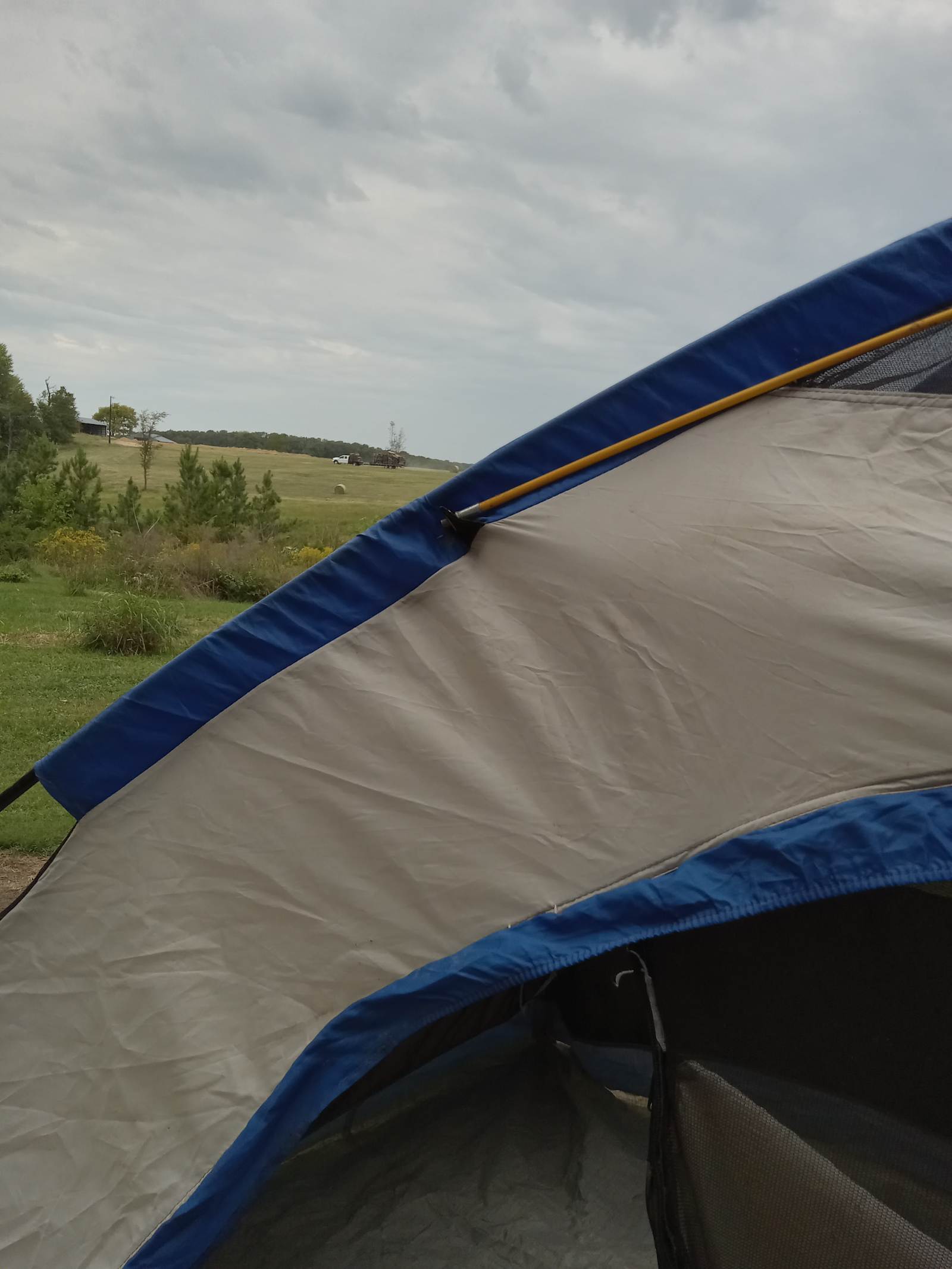 HubOfTheOzarks Campspot - glamping.directory