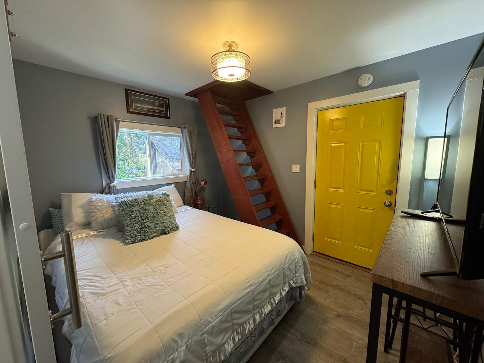 The cozy cabin - Fort Bragg, California - glamping.directory