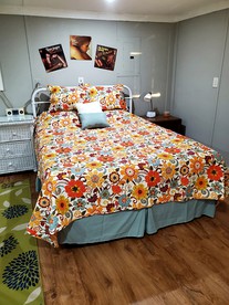 That '60s and '70s Studio Rental for a Weekend Getaway in North Carolina - Beaufort, North Carolina - glamping.directory