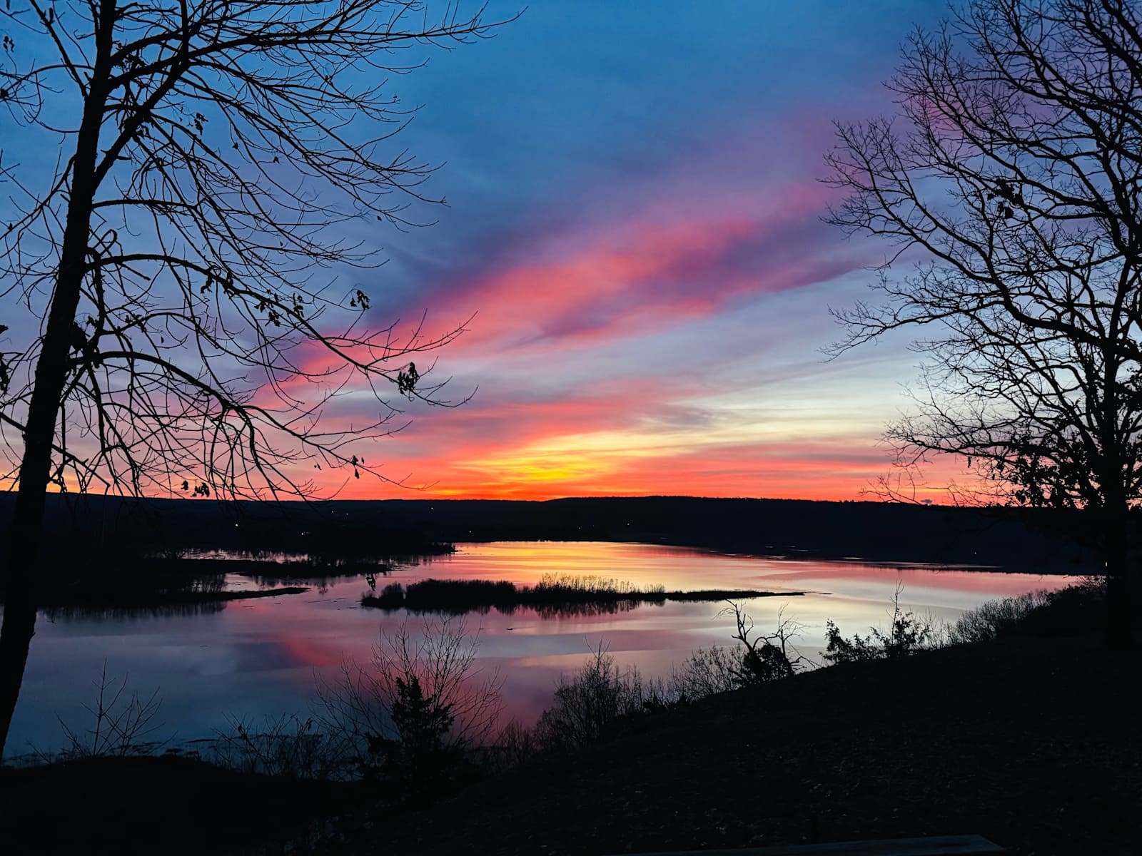 Pink Paddler Place - Knoxville, Arkansas - glamping.directory