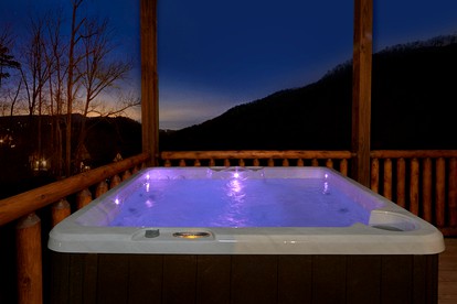 Deluxe Tennessee Cabin with a Hot Tub for a Great Smoky Mountain Vacation - Sevierville, Tennessee - glamping.directory