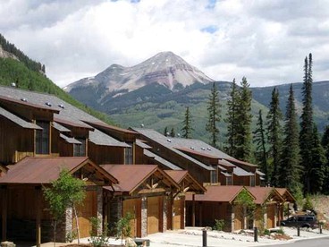 Rustic Four-Season Vacation Rental near San Juan National Forest, Colorado - Durango, Colorado - glamping.directory