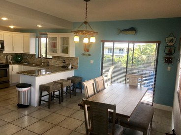 Incredible Beach Cottage Rental with Heated Swimming Pool in Islamorada, Florida - Islamorada, Florida - glamping.directory