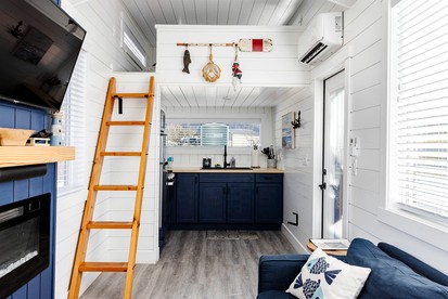Escape in Style: Fully Equipped Modern Tiny House in Apple Valley, Utah - Apple Valley, Utah - glamping.directory