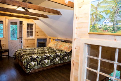 Luxury Barn Rental for a Relaxing Vacation in Maine - South Berwick, Maine - glamping.directory
