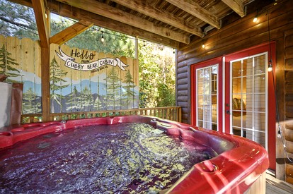 Wonderful Cabin Nestled in the Trees in Broken Bow, Oklahoma - Broken Bow, Oklahoma - glamping.directory