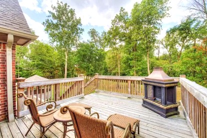 Luxurious and Spacious Rental in Avon for an Amazing Vacation in Indiana - Avon, Indiana - glamping.directory