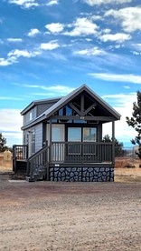 Modern Glamping Escape with Scenic Views & Peaceful Setting in Williams, Arizona - Williams, Arizona - glamping.directory