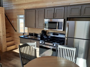 Modern Glamping Escape with Scenic Views & Peaceful Setting in Williams, Arizona - Williams, Arizona - glamping.directory