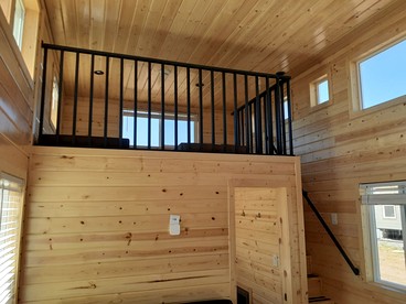 Modern Glamping Escape with Scenic Views & Peaceful Setting in Williams, Arizona - Williams, Arizona - glamping.directory