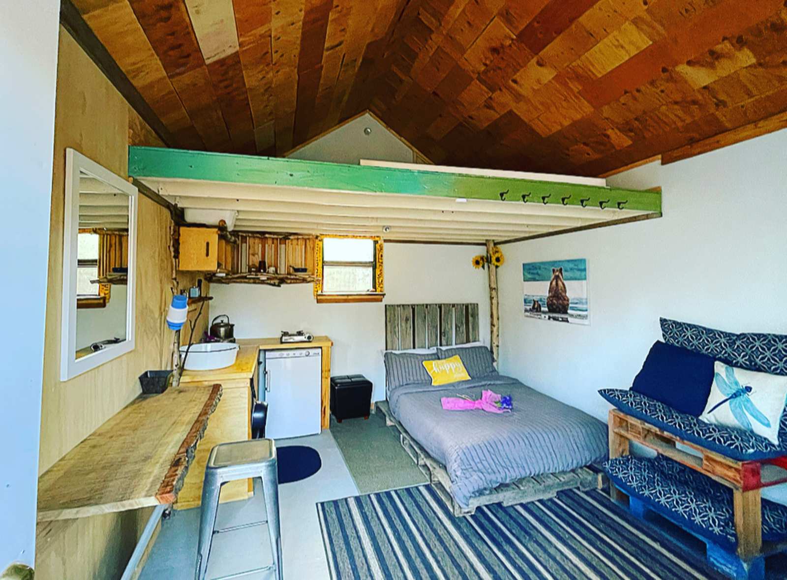 Little Bear Wilderness Retreat - Talkeetna, Alaska - glamping.directory