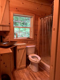 Spacious Adirondacks Cabin for a Family Getaway in New York State - Glenfield, New York - glamping.directory