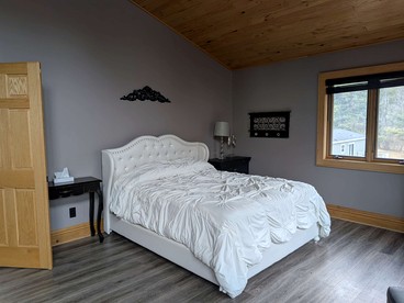 Spacious Lakeside Cottage with Wheelchair Access near Walker, Minnesota - Walker, Minnesota - glamping.directory