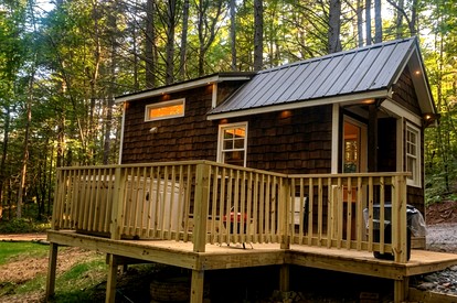 Suches Glamping Escape in Pet-Friendly Tiny House Rental for Two - glamping.directory