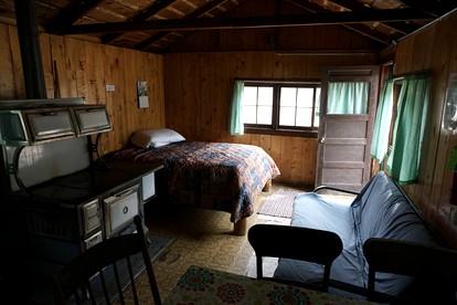 Homey, Pet Friendly Cabin near Lory State Park in Poudre Canyon, Colorado - Bellvue, Colorado - glamping.directory