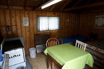 Homey, Pet Friendly Cabin near Lory State Park in Poudre Canyon, Colorado - Bellvue, Colorado - glamping.directory