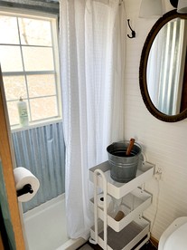 Tiny House Cottage at Sacred Pines in Boles, AR - Boles, Arkansas - glamping.directory