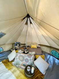 Luxury Bell Tents with Air-conditioning near Lake Texoma, Oklahoma - Kingston, Oklahoma - glamping.directory