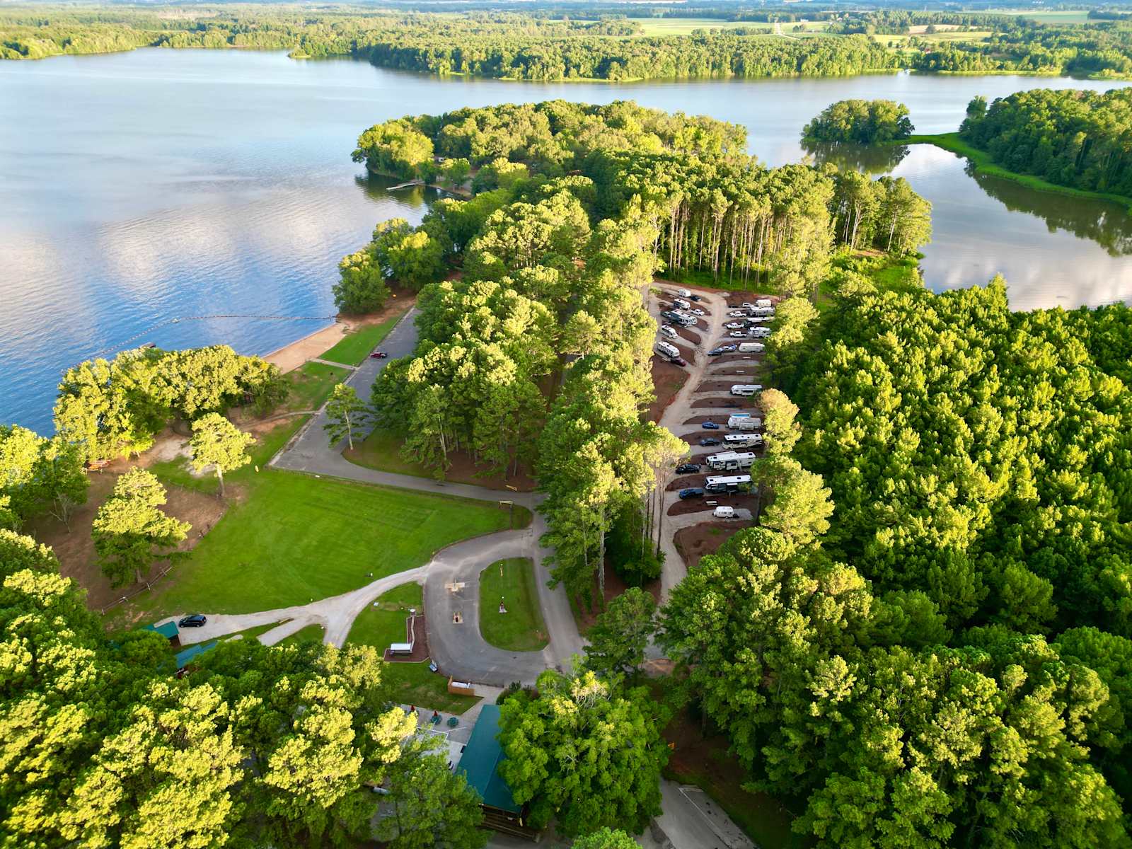 Decatur / Wheeler Lake KOA Holiday - Hillsboro, Alabama - glamping.directory