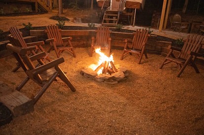Wonderful Wagon Rental with Fire Pit Surrounded by Nature in Tennessee - Benton, Tennessee - glamping.directory