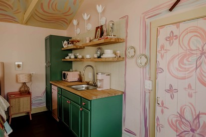Family Glampsite: A Unique Cabin Retreat for Adventure in Tracy City, TN - Tracy City, Tennessee - glamping.directory